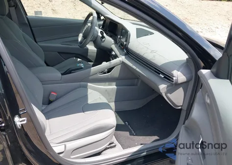 2025 Hyundai Elantra Sel Sport from USA, damaged, VIN KMHLM4DG1SU001505